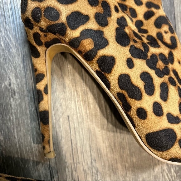 F21 Animal Print Brown Tan Suede High Heel Pointed Toe Stiletto Boots Size 8.5 - Picture 7 of 12
